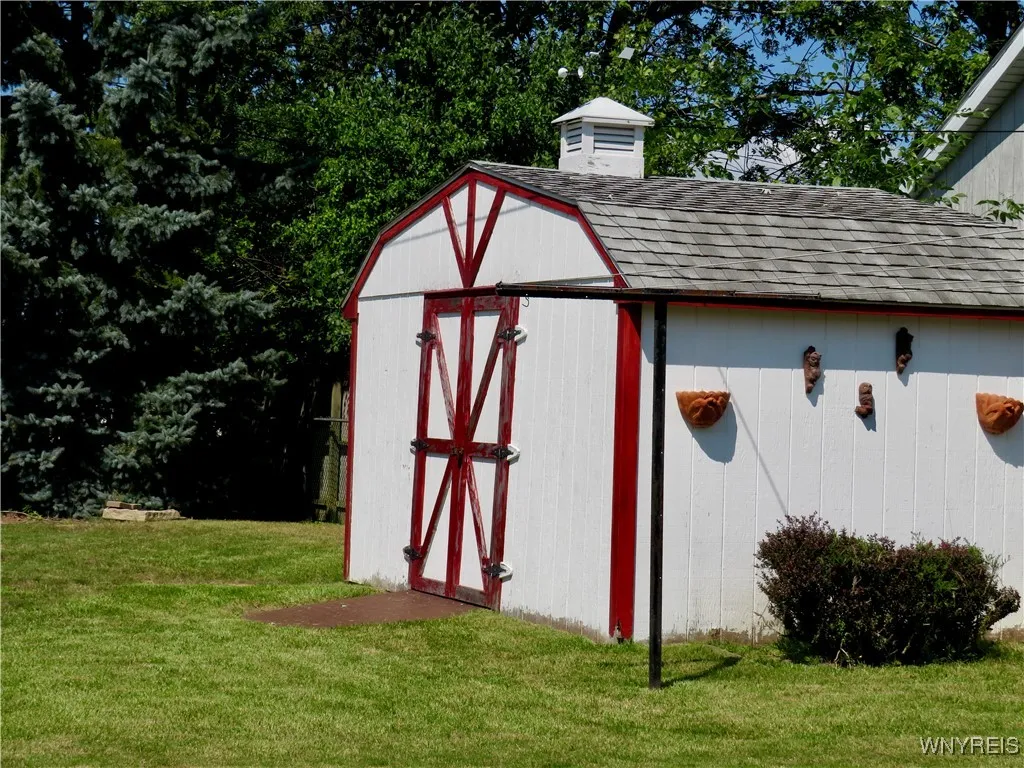 1140 La Salle Avenue, Grand Island, New York 14072, Grand Island, New York 14072, 3 Bedrooms Bedrooms, 7 Rooms Rooms,1 BathroomBathrooms,Residential,Closed,1140 La Salle Avenue, Grand Island, New York 14072,0,B1562800