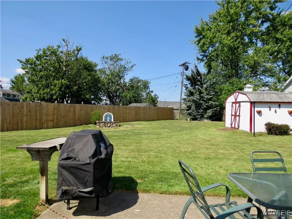 1140 La Salle Avenue, Grand Island, New York 14072, Grand Island, New York 14072, 3 Bedrooms Bedrooms, 7 Rooms Rooms,1 BathroomBathrooms,Residential,Closed,1140 La Salle Avenue, Grand Island, New York 14072,0,B1562800