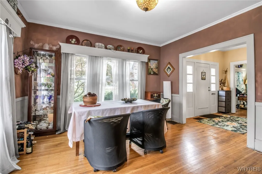 119 Berryman Drive, Amherst, New York 14226, Amherst, New York 14226, 4 Bedrooms Bedrooms, 9 Rooms Rooms,1 BathroomBathrooms,Residential,Closed,119 Berryman Drive, Amherst, New York 14226,0,B1563118