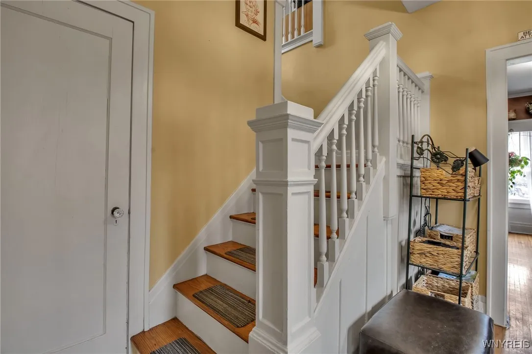 119 Berryman Drive, Amherst, New York 14226, Amherst, New York 14226, 4 Bedrooms Bedrooms, 9 Rooms Rooms,1 BathroomBathrooms,Residential,Closed,119 Berryman Drive, Amherst, New York 14226,0,B1563118