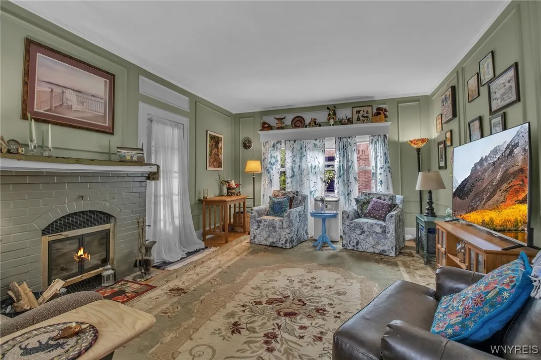 119 Berryman Drive, Amherst, New York 14226, Amherst, New York 14226, 4 Bedrooms Bedrooms, 9 Rooms Rooms,1 BathroomBathrooms,Residential,Closed,119 Berryman Drive, Amherst, New York 14226,0,B1563118