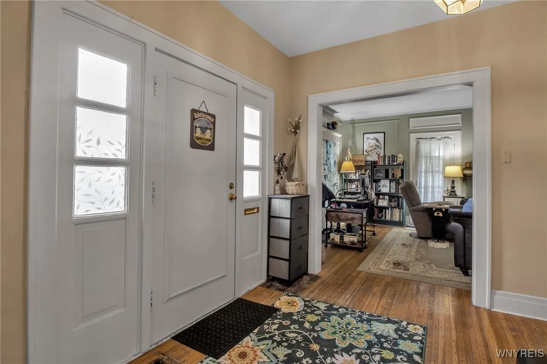 119 Berryman Drive, Amherst, New York 14226, Amherst, New York 14226, 4 Bedrooms Bedrooms, 9 Rooms Rooms,1 BathroomBathrooms,Residential,Closed,119 Berryman Drive, Amherst, New York 14226,0,B1563118