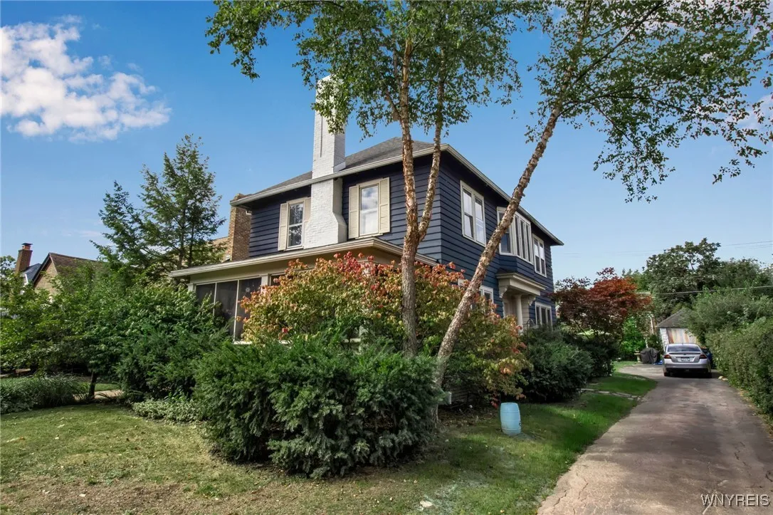 119 Berryman Drive, Amherst, New York 14226, Amherst, New York 14226, 4 Bedrooms Bedrooms, 9 Rooms Rooms,1 BathroomBathrooms,Residential,Closed,119 Berryman Drive, Amherst, New York 14226,0,B1563118