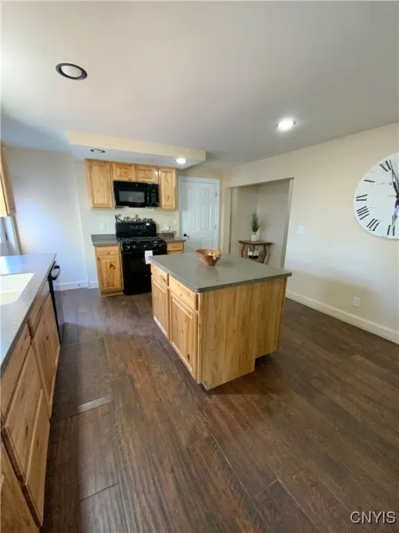 441 South Massey Street, Watertown-city, New York, Watertown City, New York 13601, 4 Bedrooms Bedrooms, 11 Rooms Rooms,2 BathroomsBathrooms,Residential,Closed,441 South Massey Street, Watertown-city, New York ,0,S1563338