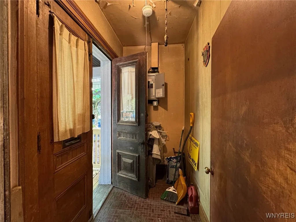 431 Normal Avenue, Buffalo, New York 14213, Buffalo, New York 14213, 2 Bedrooms Bedrooms, 6 Rooms Rooms,1 BathroomBathrooms,Residential,Closed,431 Normal Avenue, Buffalo, New York 14213,0,B1563208