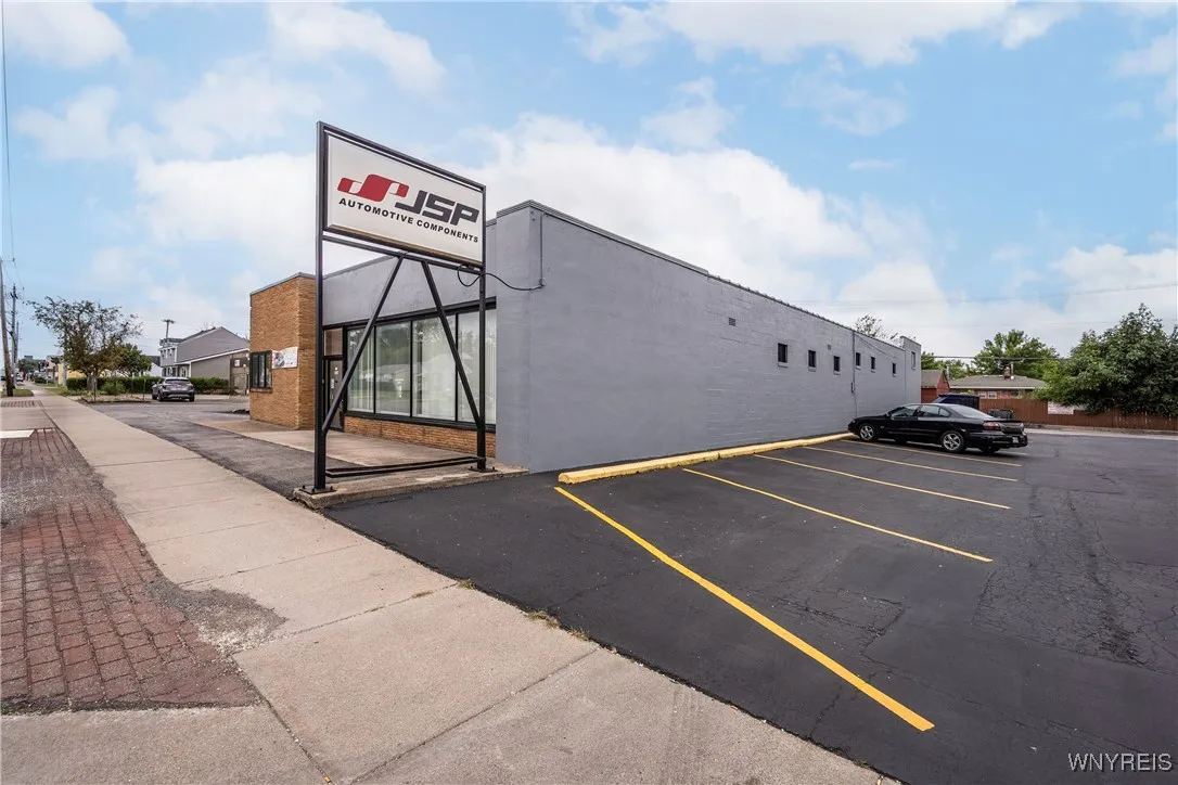 4336 Bailey Avenue, Amherst, New York 14226, Amherst, New York 14226, ,Commercial Sale,Closed,4336 Bailey Avenue, Amherst, New York 14226,0,B1563639
