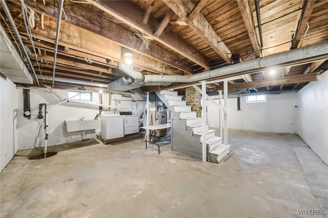 219 Center Road, West Seneca, New York 14224, West Seneca, New York 14224, 3 Bedrooms Bedrooms, ,2 BathroomsBathrooms,Residential,Closed,219 Center Road, West Seneca, New York 14224,0,B1563364