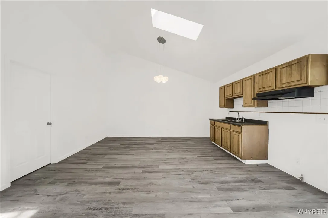 219 Center Road, West Seneca, New York 14224, West Seneca, New York 14224, 3 Bedrooms Bedrooms, ,2 BathroomsBathrooms,Residential,Closed,219 Center Road, West Seneca, New York 14224,0,B1563364
