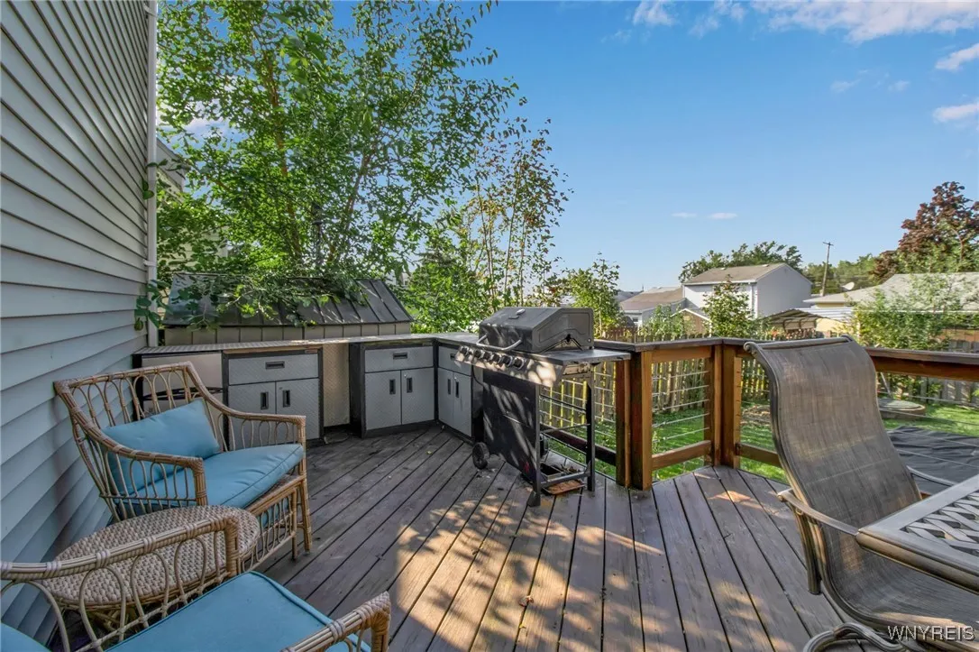 3612 Dartmouth Street, Hamburg, New York 14075, Hamburg, New York 14075, 4 Bedrooms Bedrooms, 8 Rooms Rooms,2 BathroomsBathrooms,Residential,Closed,3612 Dartmouth Street, Hamburg, New York 14075,0,B1563810