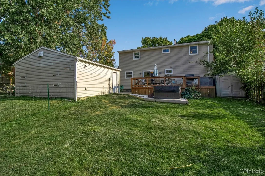 3612 Dartmouth Street, Hamburg, New York 14075, Hamburg, New York 14075, 4 Bedrooms Bedrooms, 8 Rooms Rooms,2 BathroomsBathrooms,Residential,Closed,3612 Dartmouth Street, Hamburg, New York 14075,0,B1563810