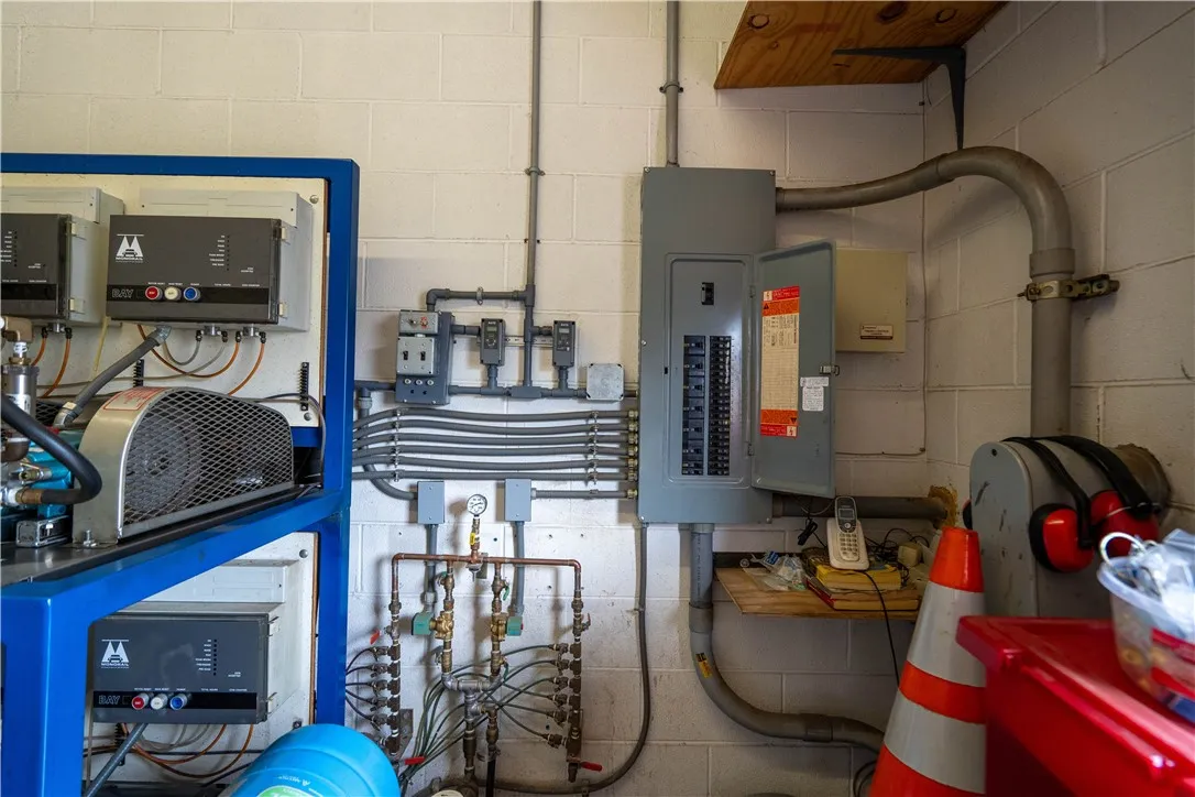 4172 Lakeville Road, Geneseo, New York 14454, Geneseo, New York 14454, ,Commercial Sale,For Sale,4172 Lakeville Road, Geneseo, New York 14454,0,R1561751