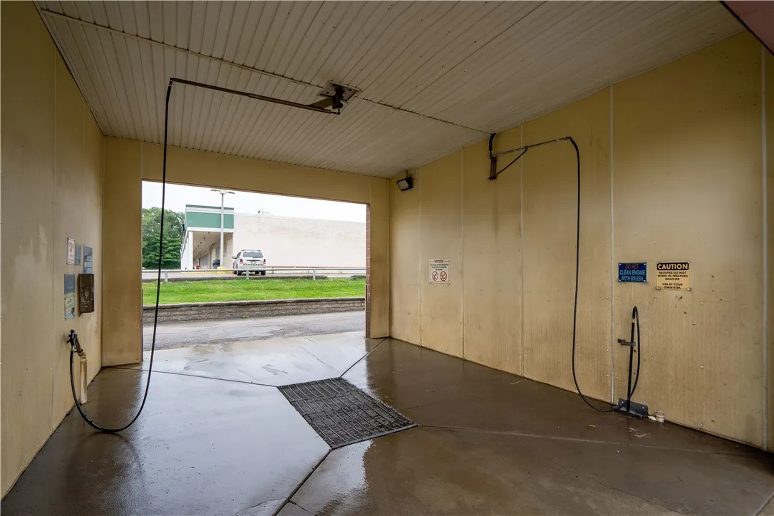 4172 Lakeville Road, Geneseo, New York 14454, Geneseo, New York 14454, ,Commercial Sale,For Sale,4172 Lakeville Road, Geneseo, New York 14454,0,R1561751