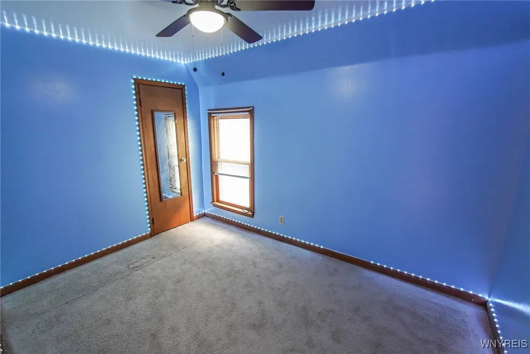 139 Roesch Avenue, Buffalo, New York 14207, Buffalo, New York 14207, 2 Bedrooms Bedrooms, 5 Rooms Rooms,1 BathroomBathrooms,Residential,Closed,139 Roesch Avenue, Buffalo, New York 14207,0,B1563526