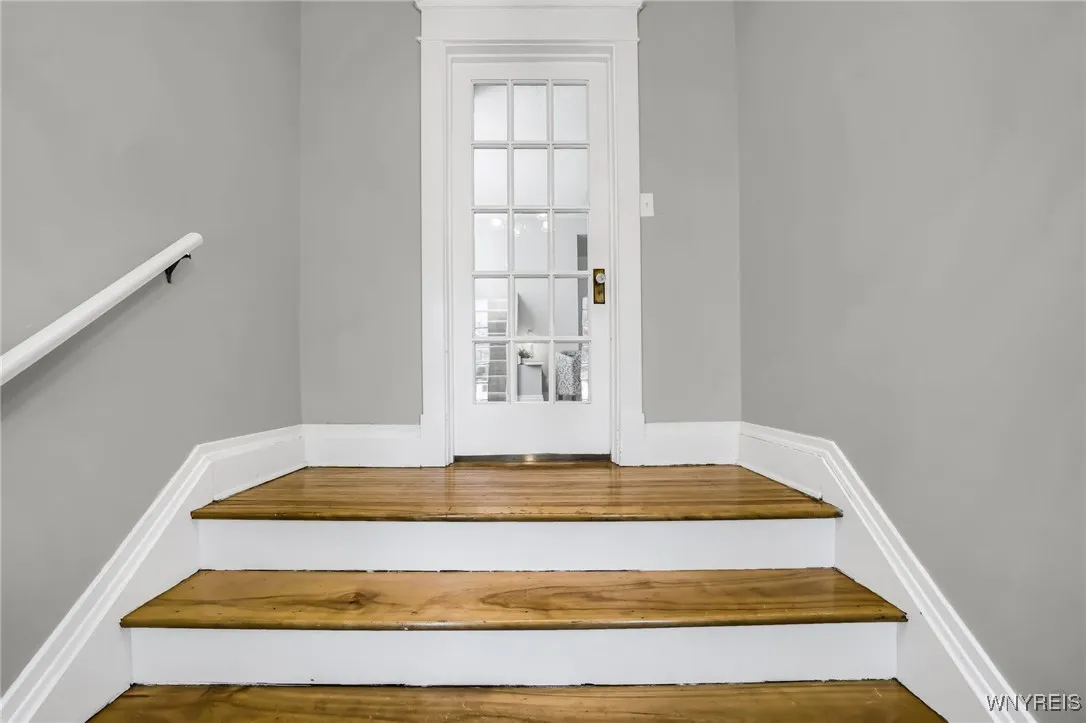 211 Villa Avenue, Buffalo, New York 14216, Buffalo, New York 14216, 3 Bedrooms Bedrooms, 8 Rooms Rooms,2 BathroomsBathrooms,Residential,Closed,211 Villa Avenue, Buffalo, New York 14216,0,B1562397