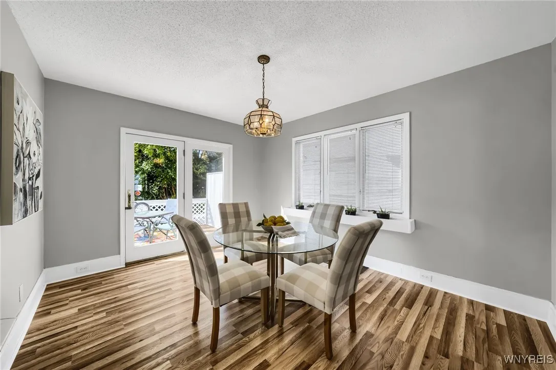 211 Villa Avenue, Buffalo, New York 14216, Buffalo, New York 14216, 3 Bedrooms Bedrooms, 8 Rooms Rooms,2 BathroomsBathrooms,Residential,Closed,211 Villa Avenue, Buffalo, New York 14216,0,B1562397