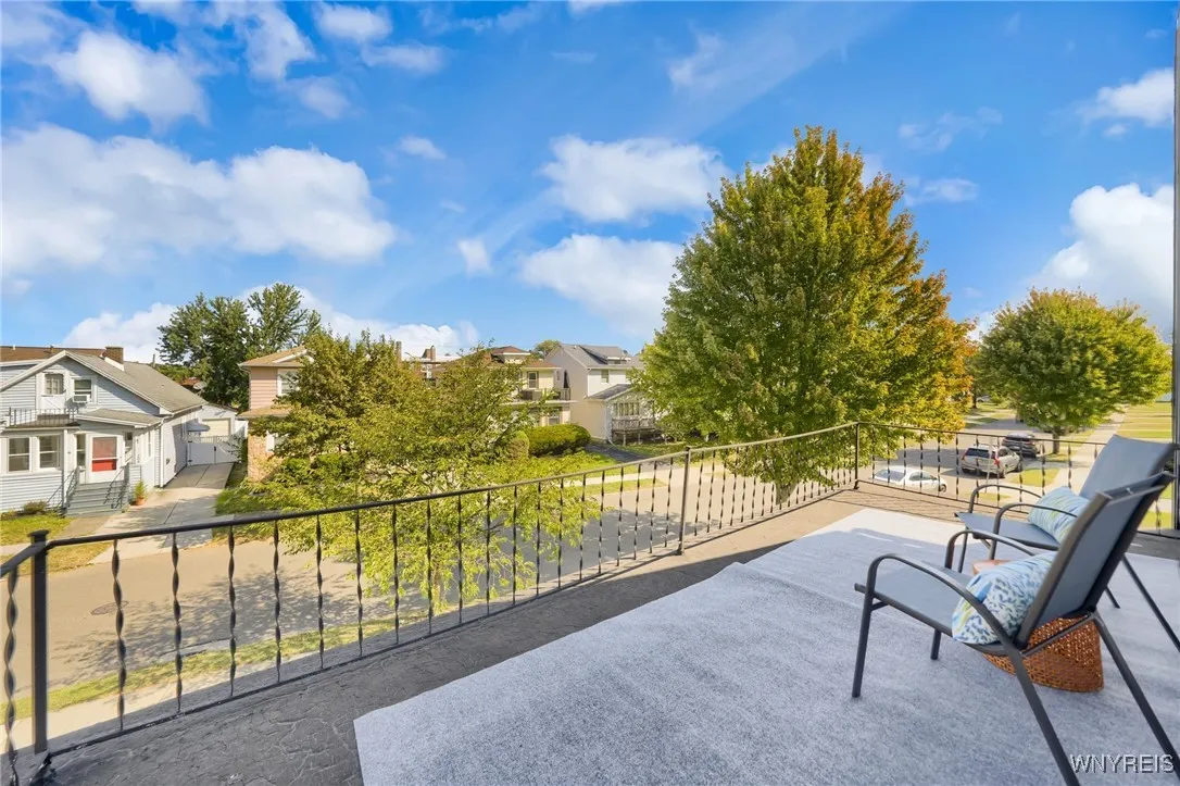 211 Villa Avenue, Buffalo, New York 14216, Buffalo, New York 14216, 3 Bedrooms Bedrooms, 8 Rooms Rooms,2 BathroomsBathrooms,Residential,Closed,211 Villa Avenue, Buffalo, New York 14216,0,B1562397