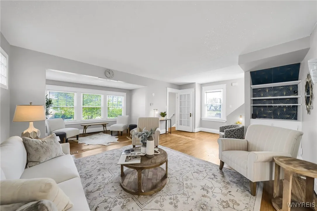 211 Villa Avenue, Buffalo, New York 14216, Buffalo, New York 14216, 3 Bedrooms Bedrooms, 8 Rooms Rooms,2 BathroomsBathrooms,Residential,Closed,211 Villa Avenue, Buffalo, New York 14216,0,B1562397