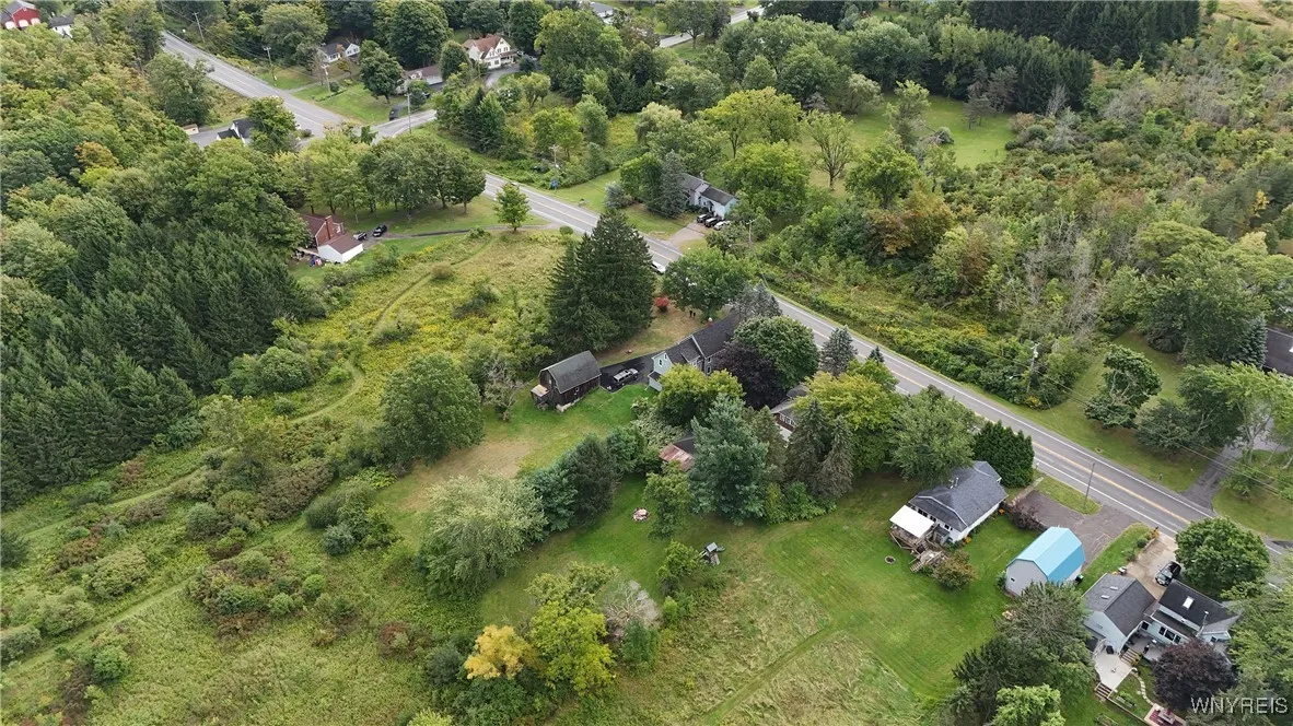 7330 Ellicott Road, Orchard Park, New York 14127, Orchard Park, New York 14127, 4 Bedrooms Bedrooms, ,2 BathroomsBathrooms,Residential,Closed,7330 Ellicott Road, Orchard Park, New York 14127,0,B1561427