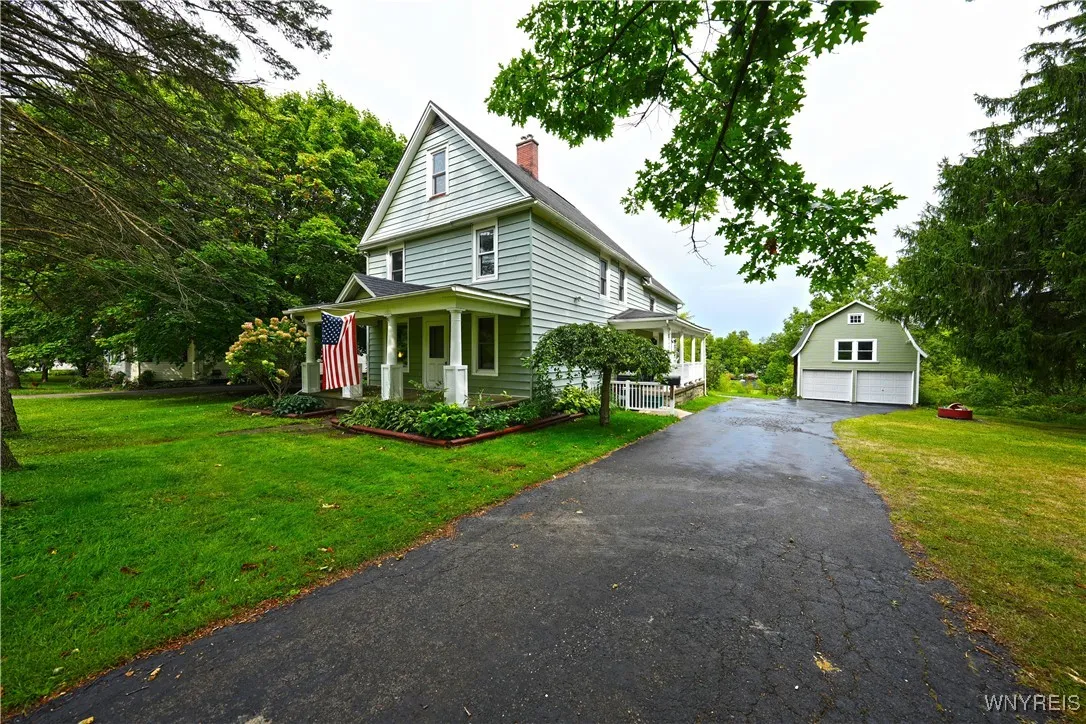 7330 Ellicott Road, Orchard Park, New York 14127, Orchard Park, New York 14127, 4 Bedrooms Bedrooms, ,2 BathroomsBathrooms,Residential,Closed,7330 Ellicott Road, Orchard Park, New York 14127,0,B1561427