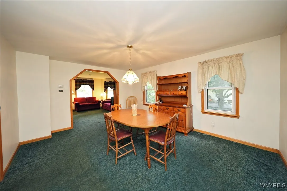 7330 Ellicott Road, Orchard Park, New York 14127, Orchard Park, New York 14127, 4 Bedrooms Bedrooms, ,2 BathroomsBathrooms,Residential,Closed,7330 Ellicott Road, Orchard Park, New York 14127,0,B1561427