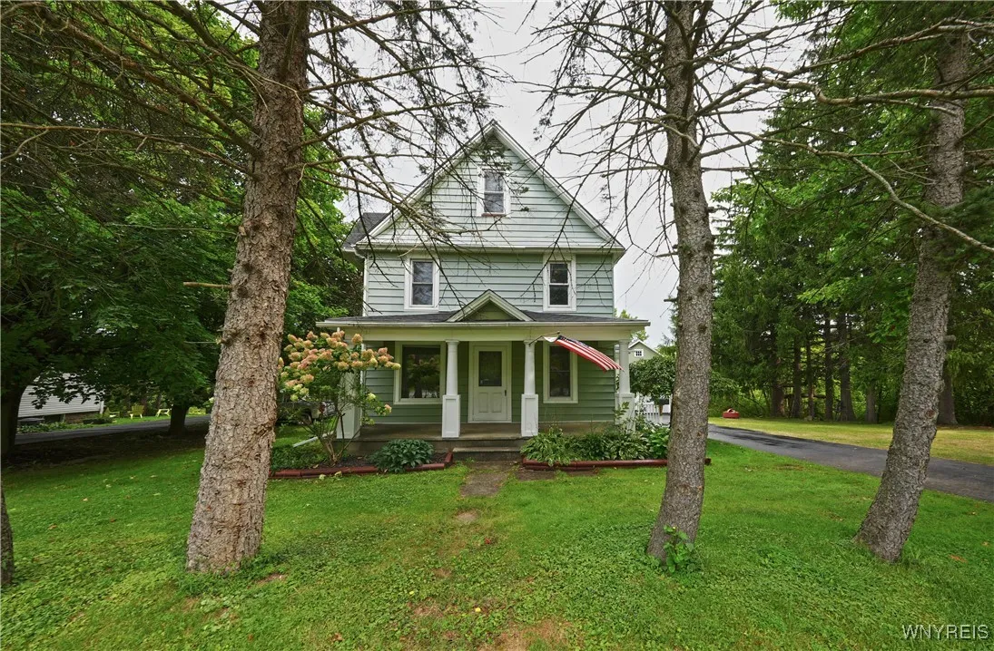 7330 Ellicott Road, Orchard Park, New York 14127, Orchard Park, New York 14127, 4 Bedrooms Bedrooms, ,2 BathroomsBathrooms,Residential,Closed,7330 Ellicott Road, Orchard Park, New York 14127,0,B1561427
