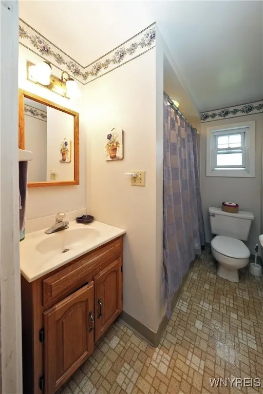 7330 Ellicott Road, Orchard Park, New York 14127, Orchard Park, New York 14127, 4 Bedrooms Bedrooms, ,2 BathroomsBathrooms,Residential,Closed,7330 Ellicott Road, Orchard Park, New York 14127,0,B1561427