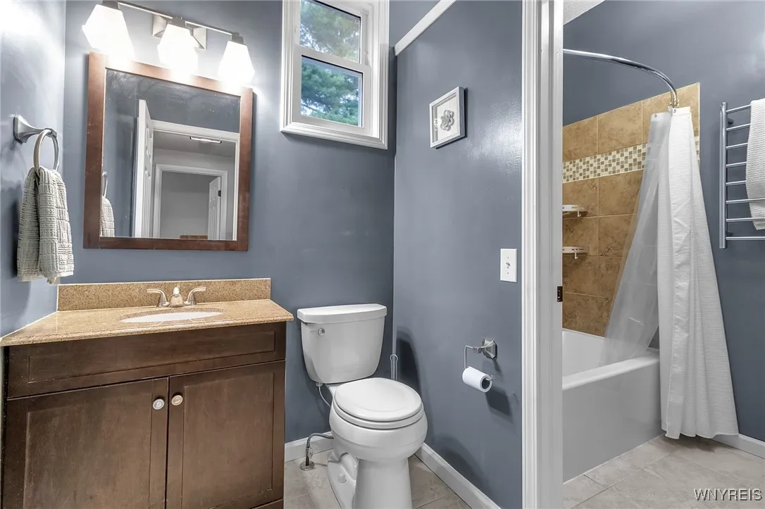 59 Dappled Drive, Amherst, New York 14051, Amherst, New York 14051, 3 Bedrooms Bedrooms, 10 Rooms Rooms,2 BathroomsBathrooms,Residential,Closed,59 Dappled Drive, Amherst, New York 14051,0,B1564768