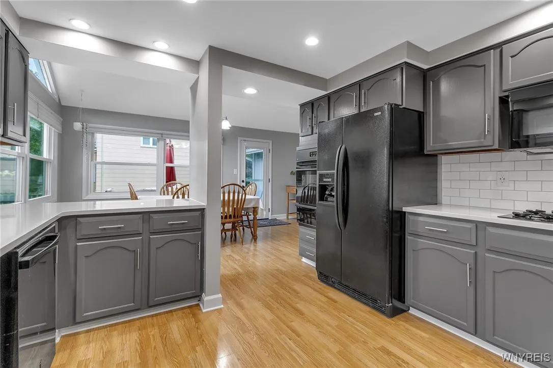 59 Dappled Drive, Amherst, New York 14051, Amherst, New York 14051, 3 Bedrooms Bedrooms, 10 Rooms Rooms,2 BathroomsBathrooms,Residential,Closed,59 Dappled Drive, Amherst, New York 14051,0,B1564768