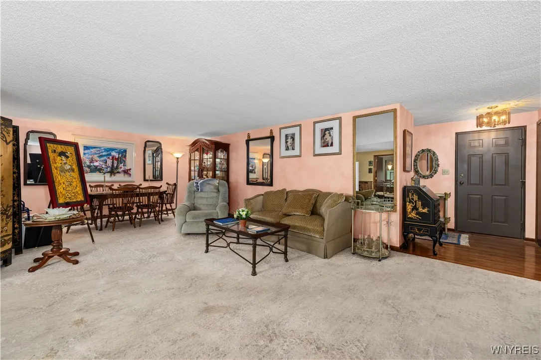 5303 Chestnut Ridge Road B, Orchard Park, New York, Orchard Park, New York 14127, 2 Bedrooms Bedrooms, 2 Rooms Rooms,2 BathroomsBathrooms,Residential,Closed,5303 Chestnut Ridge Road B, Orchard Park, New York,0,B1564657