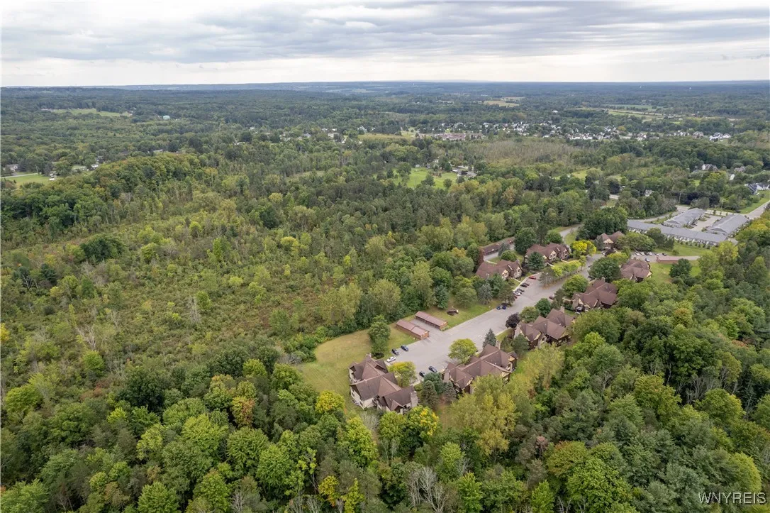 5303 Chestnut Ridge Road B, Orchard Park, New York, Orchard Park, New York 14127, 2 Bedrooms Bedrooms, 2 Rooms Rooms,2 BathroomsBathrooms,Residential,Closed,5303 Chestnut Ridge Road B, Orchard Park, New York,0,B1564657