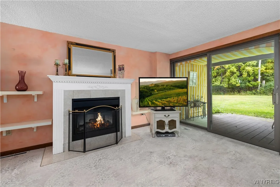 5303 Chestnut Ridge Road B, Orchard Park, New York, Orchard Park, New York 14127, 2 Bedrooms Bedrooms, 2 Rooms Rooms,2 BathroomsBathrooms,Residential,Closed,5303 Chestnut Ridge Road B, Orchard Park, New York,0,B1564657