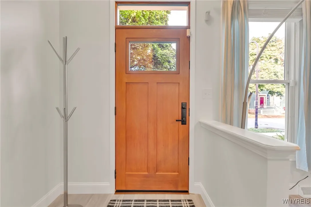 73 Mariner Street, Buffalo, New York 14201, Buffalo, New York 14201, 2 Bedrooms Bedrooms, 7 Rooms Rooms,1 BathroomBathrooms,Residential,Closed,73 Mariner Street, Buffalo, New York 14201,0,B1564500