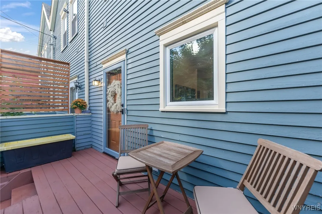 73 Mariner Street, Buffalo, New York 14201, Buffalo, New York 14201, 2 Bedrooms Bedrooms, 7 Rooms Rooms,1 BathroomBathrooms,Residential,Closed,73 Mariner Street, Buffalo, New York 14201,0,B1564500