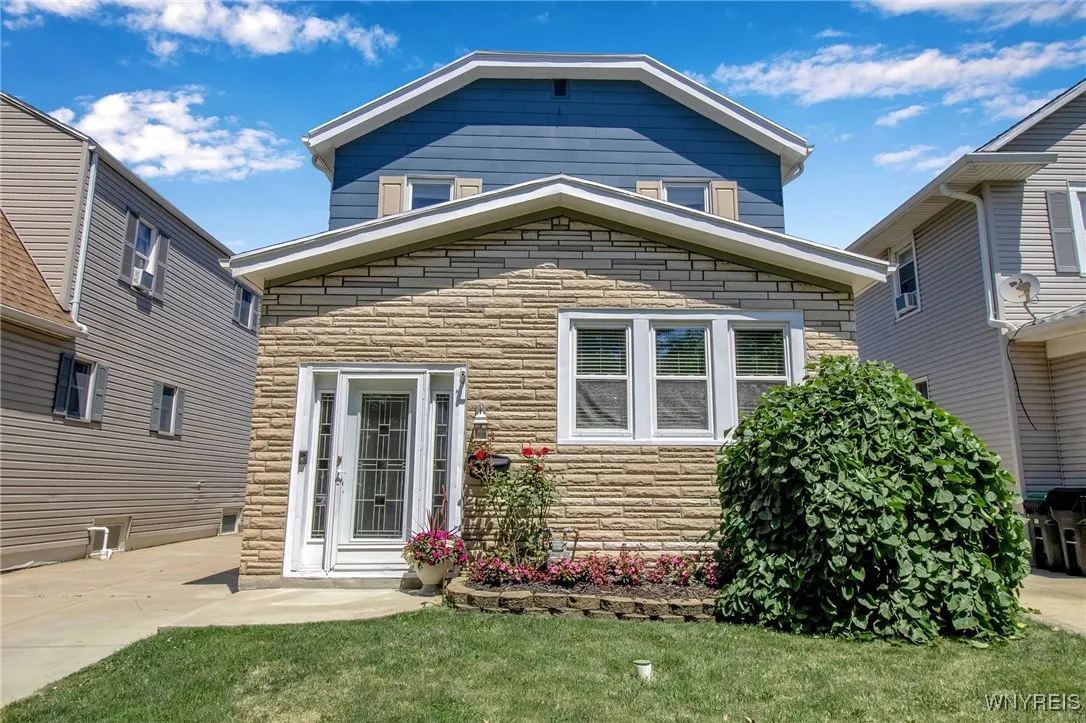283 Shepard Avenue, Tonawanda-town, New York 14217, Tonawanda, New York 14217, 3 Bedrooms Bedrooms, 7 Rooms Rooms,1 BathroomBathrooms,Residential,Closed,283 Shepard Avenue, Tonawanda-town, New York 14217,0,B1564996