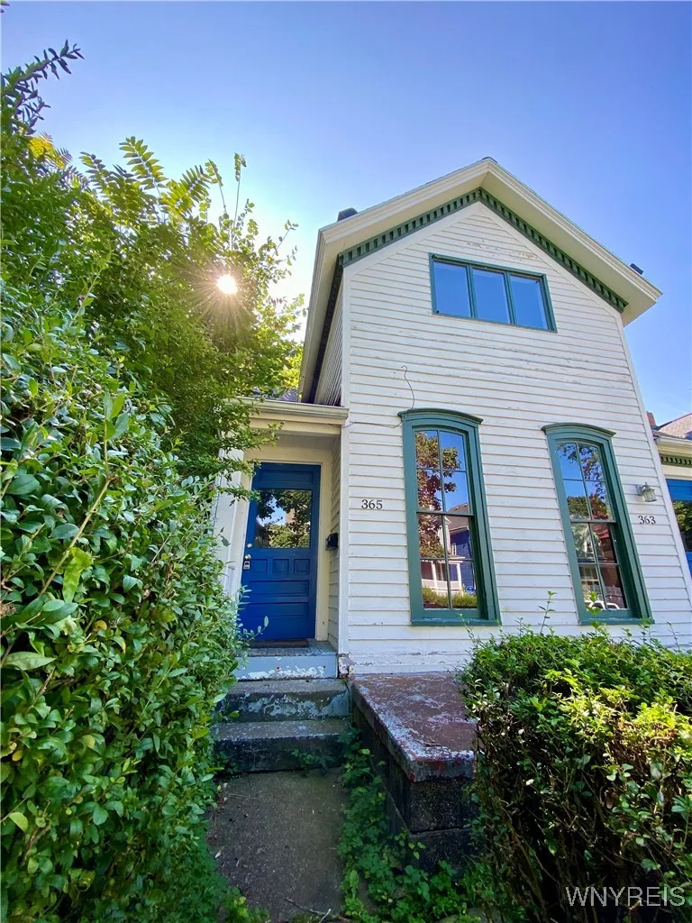 365 Hudson Street, Buffalo, New York 14201, Buffalo, New York 14201, 1 Bedroom Bedrooms, 5 Rooms Rooms,1 BathroomBathrooms,Residential Lease,Closed,365 Hudson Street, Buffalo, New York 14201,0,B1565022