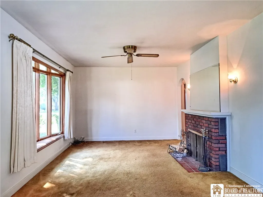 16 Maple Street, Carroll, New York 14738, Carroll, New York 14738, 2 Bedrooms Bedrooms, 5 Rooms Rooms,1 BathroomBathrooms,Residential,Closed,16 Maple Street, Carroll, New York 14738,0,R1559942