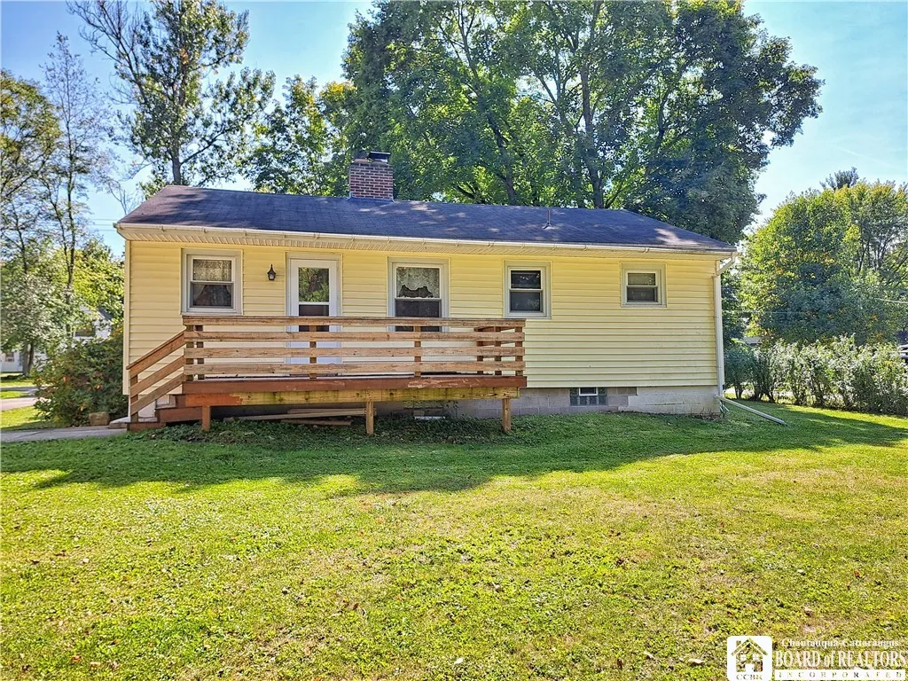 16 Maple Street, Carroll, New York 14738, Carroll, New York 14738, 2 Bedrooms Bedrooms, 5 Rooms Rooms,1 BathroomBathrooms,Residential,Closed,16 Maple Street, Carroll, New York 14738,0,R1559942