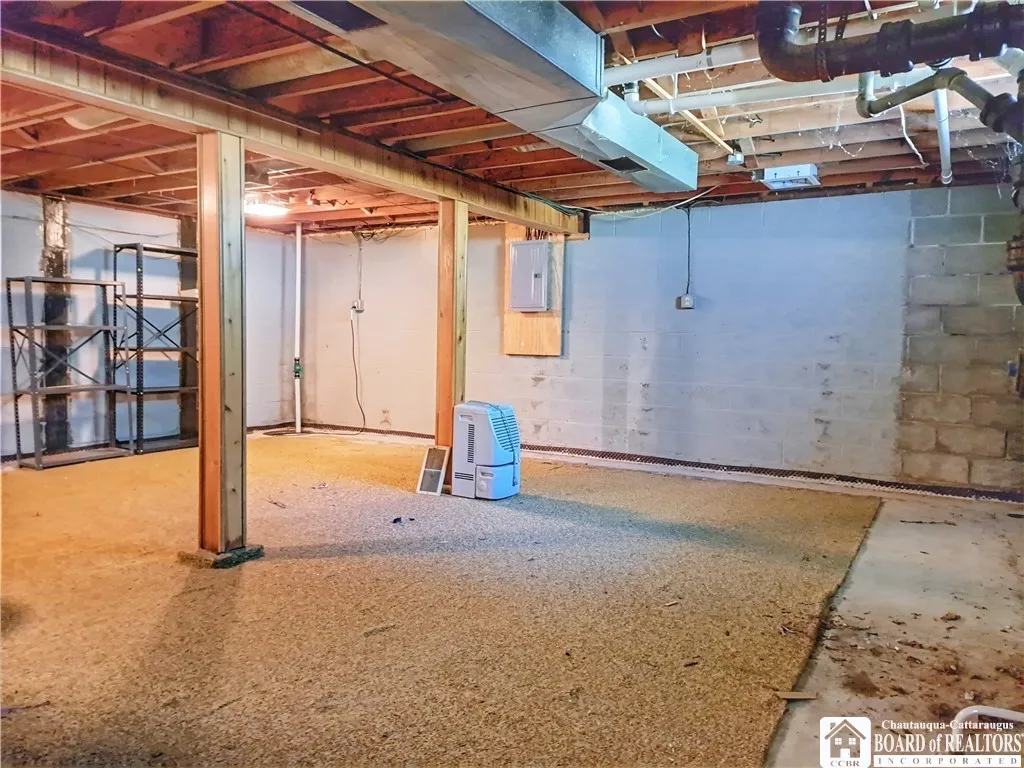 16 Maple Street, Carroll, New York 14738, Carroll, New York 14738, 2 Bedrooms Bedrooms, 5 Rooms Rooms,1 BathroomBathrooms,Residential,Closed,16 Maple Street, Carroll, New York 14738,0,R1559942