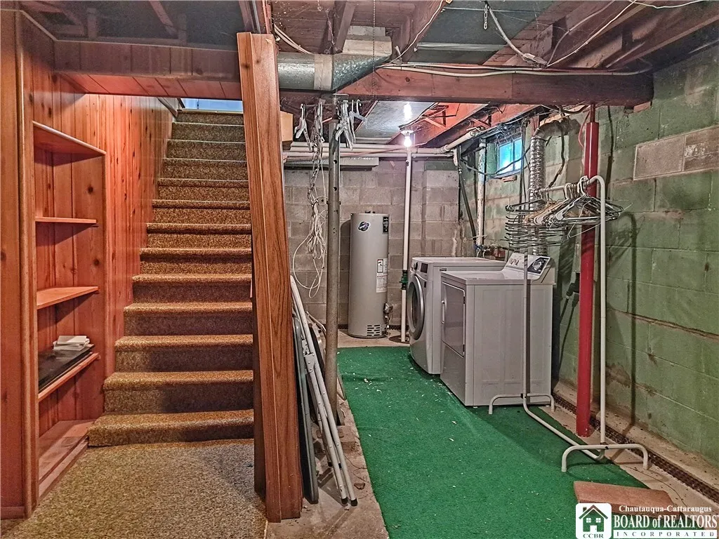 16 Maple Street, Carroll, New York 14738, Carroll, New York 14738, 2 Bedrooms Bedrooms, 5 Rooms Rooms,1 BathroomBathrooms,Residential,Closed,16 Maple Street, Carroll, New York 14738,0,R1559942