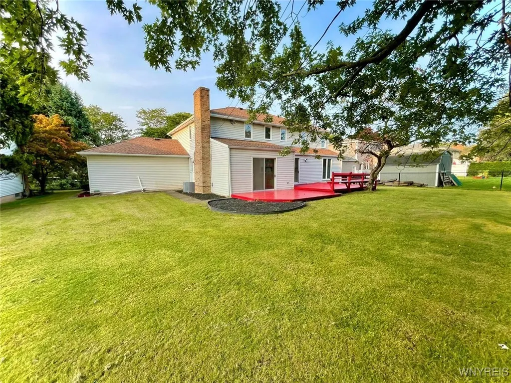 143 Chasewood Lane, Amherst, New York 14051, Amherst, New York 14051, 5 Bedrooms Bedrooms, 10 Rooms Rooms,2 BathroomsBathrooms,Residential,Closed,143 Chasewood Lane, Amherst, New York 14051,0,B1565088