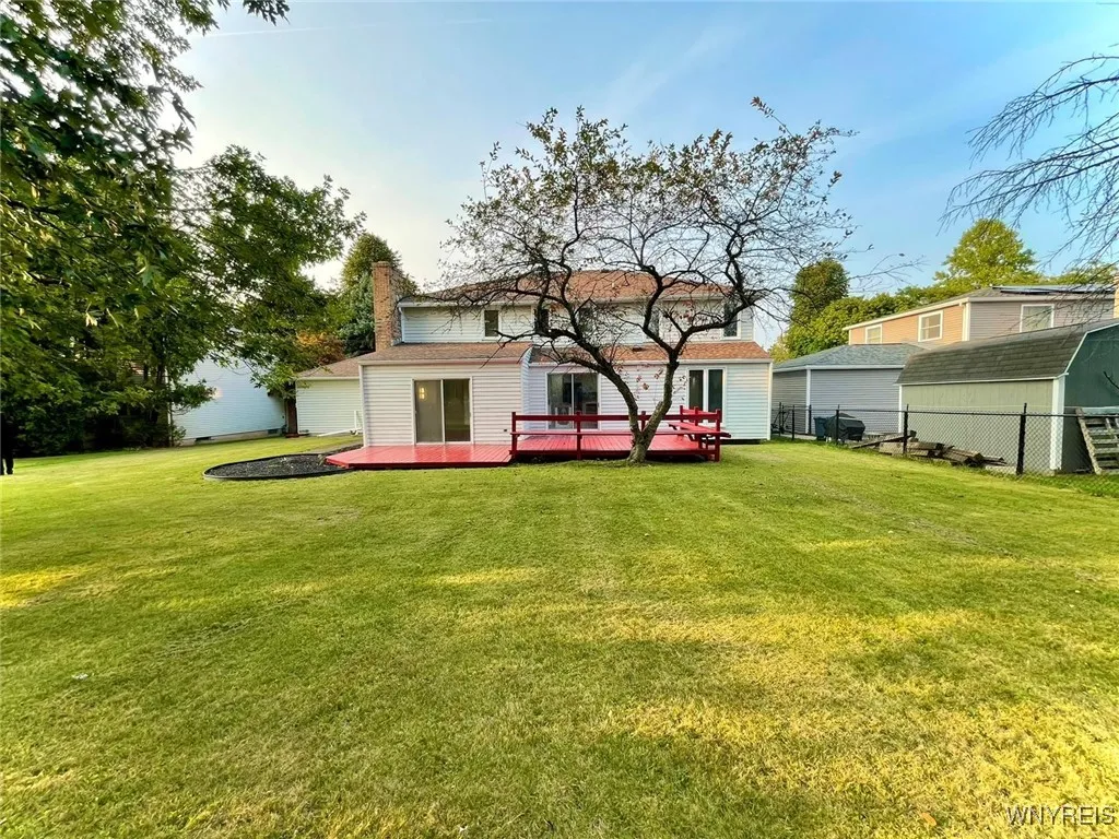 143 Chasewood Lane, Amherst, New York 14051, Amherst, New York 14051, 5 Bedrooms Bedrooms, 10 Rooms Rooms,2 BathroomsBathrooms,Residential,Closed,143 Chasewood Lane, Amherst, New York 14051,0,B1565088