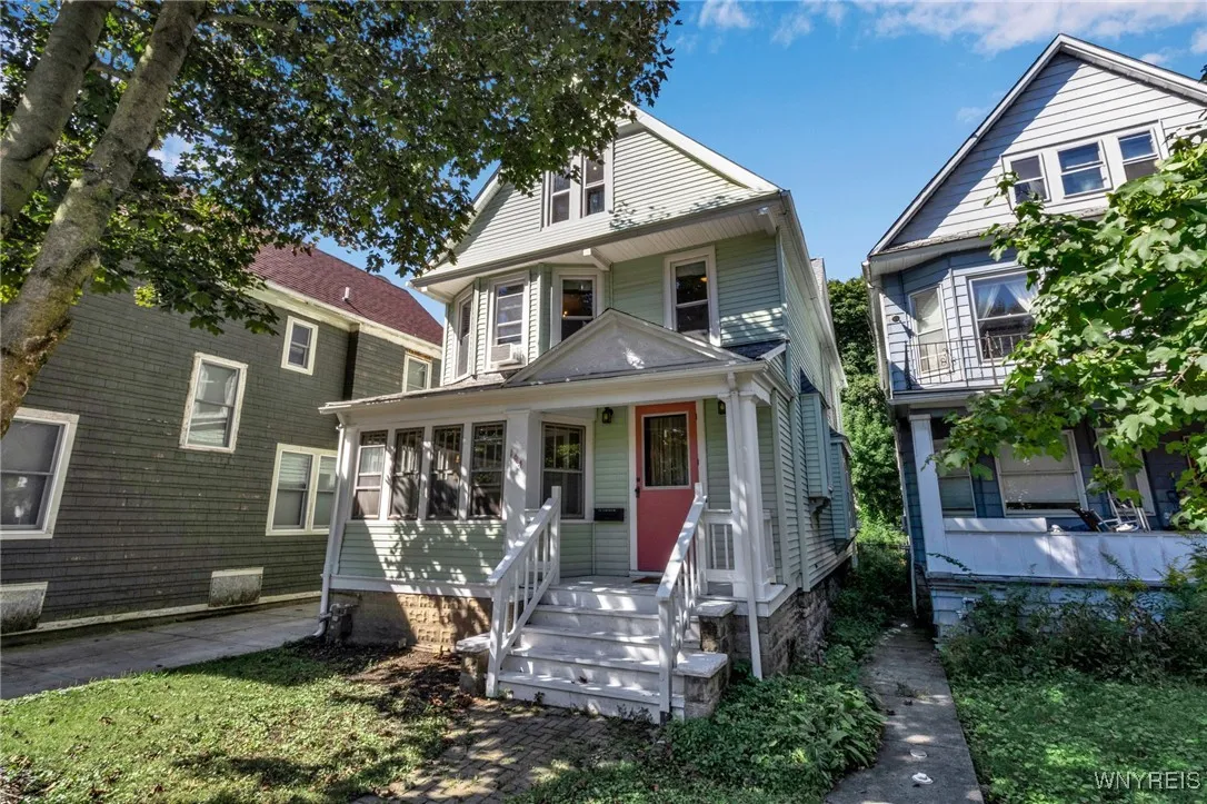 104 Fairfield Street, Buffalo, New York 14214, Buffalo, New York 14214, 4 Bedrooms Bedrooms, 9 Rooms Rooms,1 BathroomBathrooms,Residential,Closed,104 Fairfield Street, Buffalo, New York 14214,0,B1565004