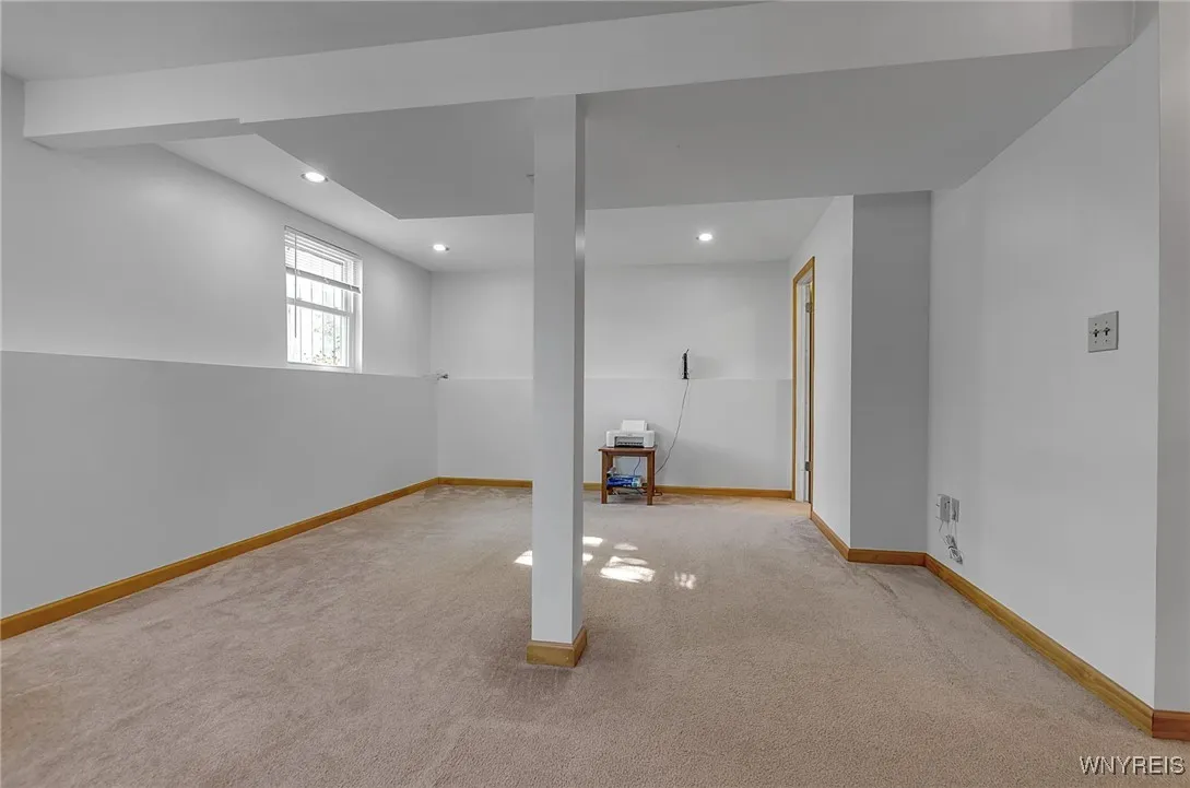 4262 Mistymeadow Lane, Hamburg, New York 14075, Hamburg, New York 14075, 3 Bedrooms Bedrooms, 7 Rooms Rooms,1 BathroomBathrooms,Residential,Closed,4262 Mistymeadow Lane, Hamburg, New York 14075,0,B1564846