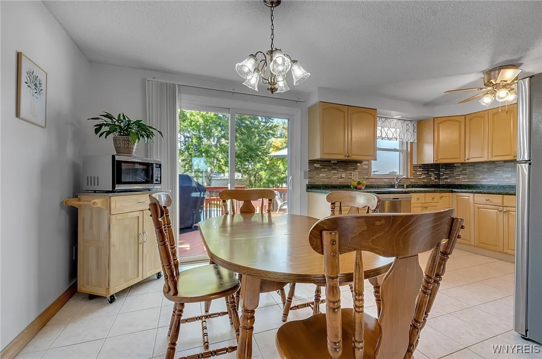 4262 Mistymeadow Lane, Hamburg, New York 14075, Hamburg, New York 14075, 3 Bedrooms Bedrooms, 7 Rooms Rooms,1 BathroomBathrooms,Residential,Closed,4262 Mistymeadow Lane, Hamburg, New York 14075,0,B1564846