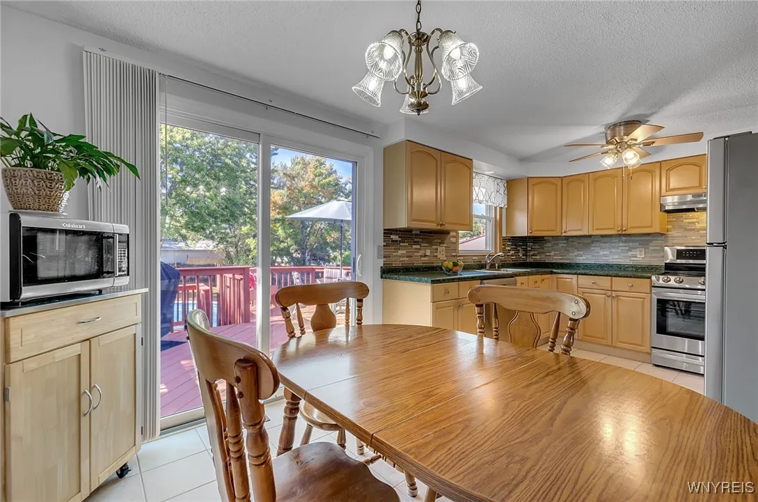 4262 Mistymeadow Lane, Hamburg, New York 14075, Hamburg, New York 14075, 3 Bedrooms Bedrooms, 7 Rooms Rooms,1 BathroomBathrooms,Residential,Closed,4262 Mistymeadow Lane, Hamburg, New York 14075,0,B1564846
