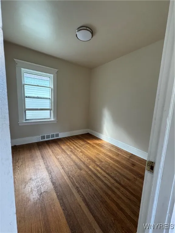 63 Mayer Avenue, Buffalo, New York 14207, Buffalo, New York 14207, 5 Bedrooms Bedrooms, ,2 BathroomsBathrooms,Residential,Closed,63 Mayer Avenue, Buffalo, New York 14207,0,B1561837
