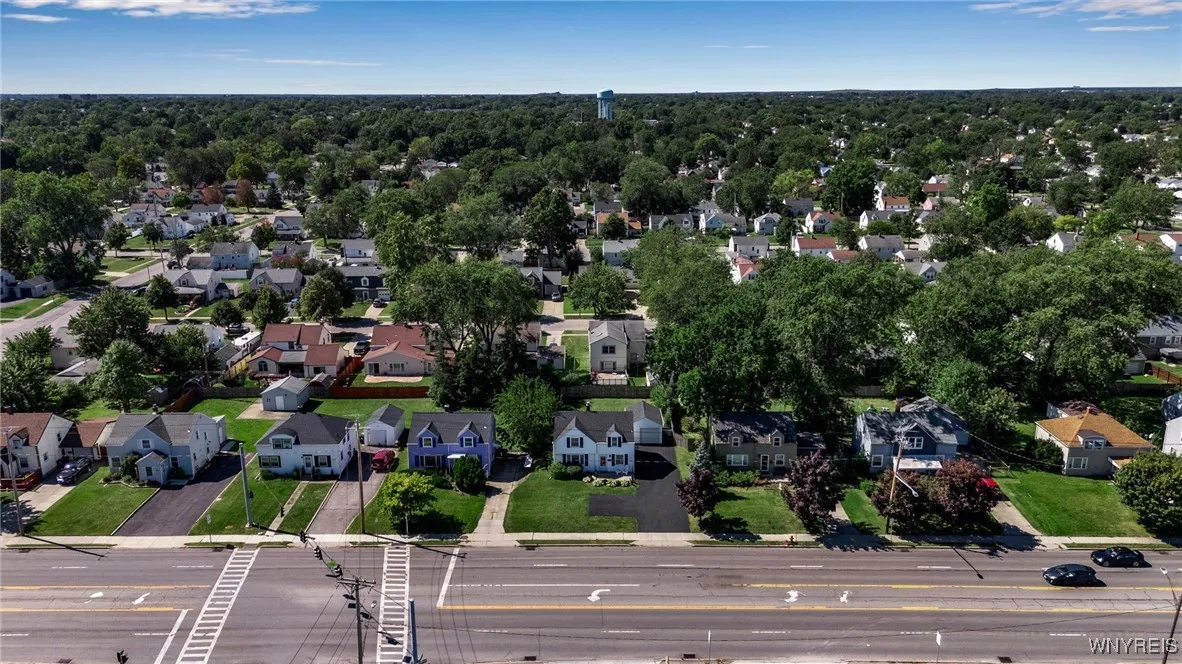 684 Niagara Falls Boulevard, Tonawanda-town, New Y, Tonawanda, New York 14223, 3 Bedrooms Bedrooms, 8 Rooms Rooms,1 BathroomBathrooms,Residential,Closed,684 Niagara Falls Boulevard, Tonawanda-town, New Y,0,B1565086