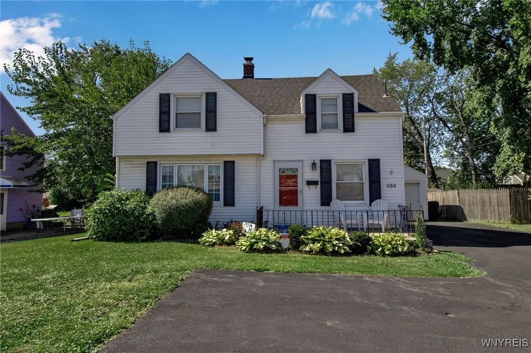 684 Niagara Falls Boulevard, Tonawanda-town, New Y, Tonawanda, New York 14223, 3 Bedrooms Bedrooms, 8 Rooms Rooms,1 BathroomBathrooms,Residential,Closed,684 Niagara Falls Boulevard, Tonawanda-town, New Y,0,B1565086