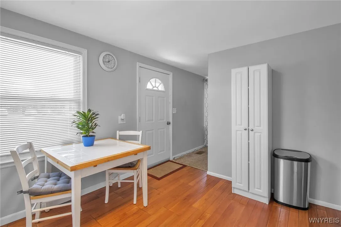 684 Niagara Falls Boulevard, Tonawanda-town, New Y, Tonawanda, New York 14223, 3 Bedrooms Bedrooms, 8 Rooms Rooms,1 BathroomBathrooms,Residential,Closed,684 Niagara Falls Boulevard, Tonawanda-town, New Y,0,B1565086