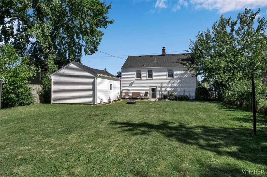 684 Niagara Falls Boulevard, Tonawanda-town, New Y, Tonawanda, New York 14223, 3 Bedrooms Bedrooms, 8 Rooms Rooms,1 BathroomBathrooms,Residential,Closed,684 Niagara Falls Boulevard, Tonawanda-town, New Y,0,B1565086